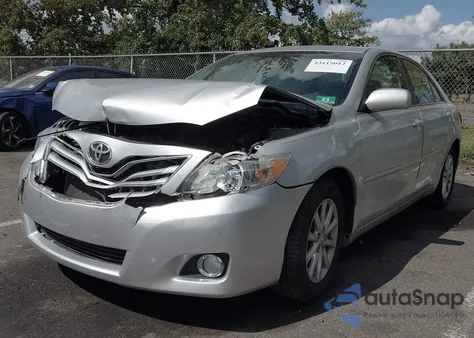2011 Toyota Camry Xle z USA, uszkodzony, nr VIN 4T4BF3EK5BR184223
